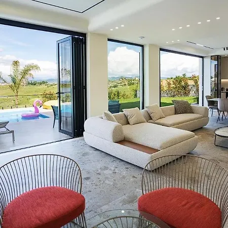 Modern Masterpiece With Sea And Views ! Rrashbull